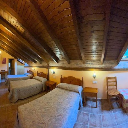 Casa Cuevas Caín Exterior foto